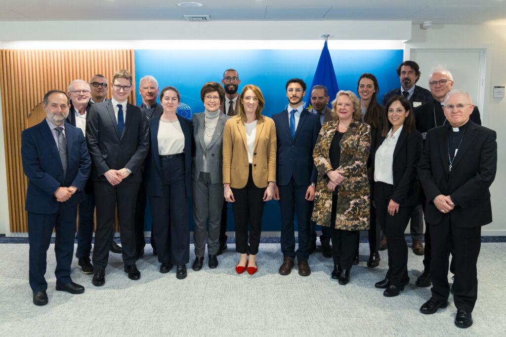 EP president Metsola with mediterranean Youth council