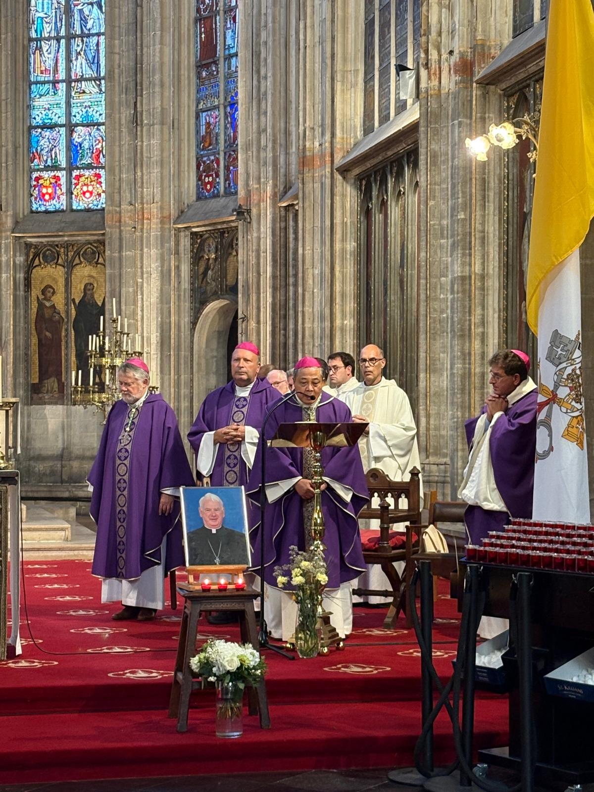 noel-treanor-1year-anniversary-mass-2025